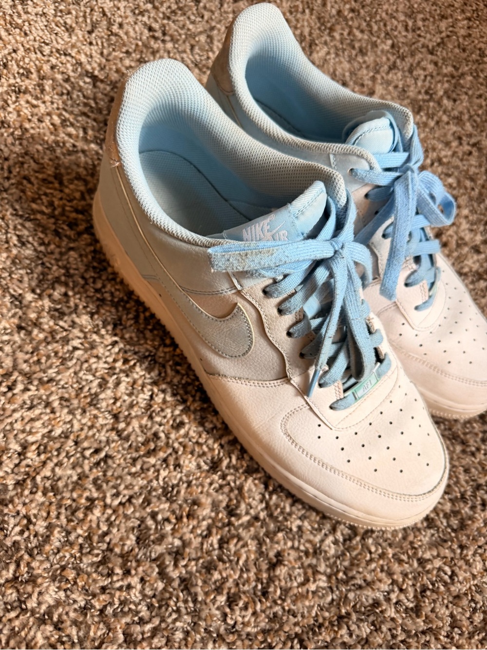 Nike Men's Light Blue and White Air Force 1 Low - Picture 12 of 13